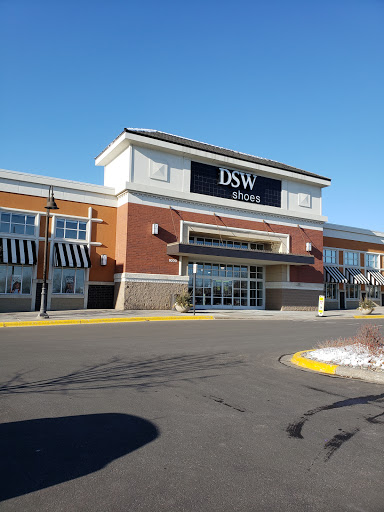 Shoe Store «DSW Designer Shoe Warehouse», reviews and photos, 9200 Hudson Rd, Woodbury, MN 55125, USA