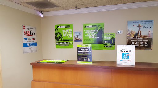 Cell Phone Store «Cell Bros», reviews and photos, 52 E Main St, Apopka, FL 32703, USA