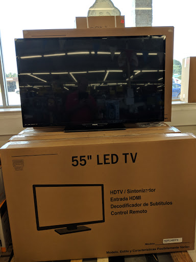 Shopping Mall «Hampton Plaza Shopping Center», reviews and photos, 4033 W Mercury Blvd, Hampton, VA 23666, USA