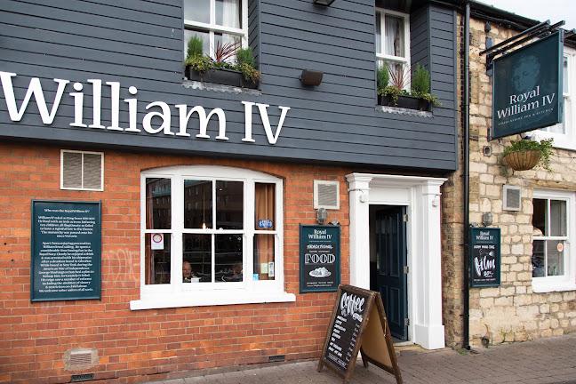 The Royal William IV - Pub & Kitchen