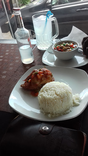 Roots Restaurant & Cafe, M23C Okpara Square 5, Asata, Enugu, Nigeria, Indian Restaurant, state Enugu