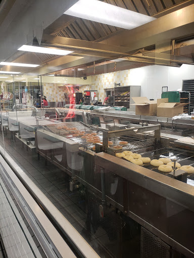 Donut Shop «Krispy Kreme Doughnuts», reviews and photos, 2822 S College Rd, Wilmington, NC 28412, USA