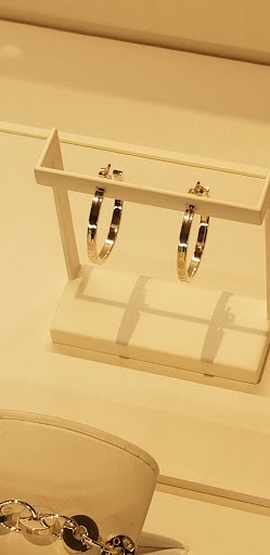 Jewelry Store «Tiffany & Co.», reviews and photos, 105 Bellevue Way NE, Bellevue, WA 98004, USA