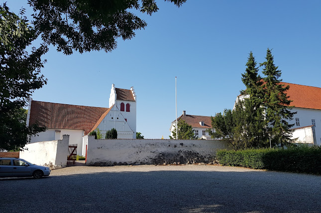 Øster Egede Kirke - Kirke
