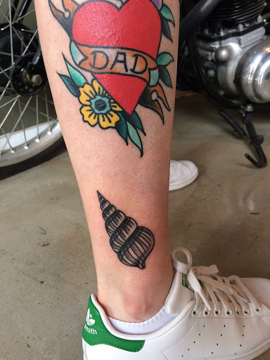 Tattoo Shop «Keepsake Tattoo Studio», reviews and photos, 253 11th St, Astoria, OR 97103, USA