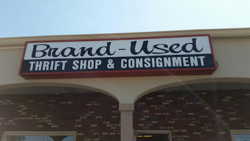 Consignment Shop «Brand Used Thrift And Consignment Shop», reviews and photos, 157 Dolson Ave, Middletown, NY 10940, USA