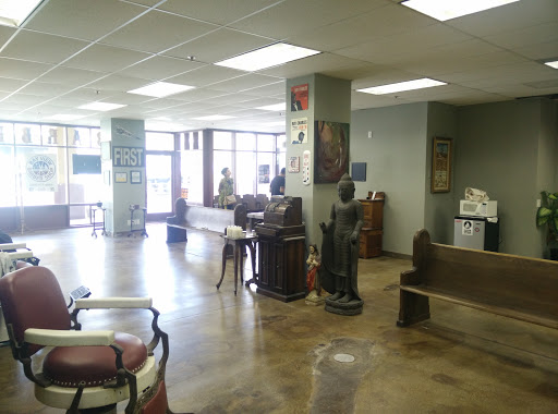 Barber Shop «Bay View Barber Shop», reviews and photos, 1025 W Laurel St, San Diego, CA 92101, USA