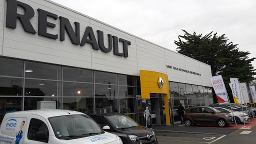 Photo 6 - RENAULT DINARD - CAR LOVERS