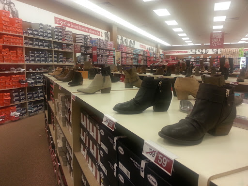 Shoe Store «Famous Footwear», reviews and photos, 1515 US-22 #42, Watchung, NJ 07069, USA