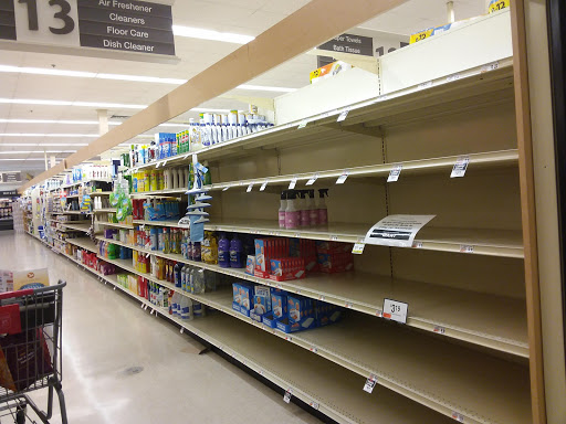 Grocery Store «Giant Food Stores», reviews and photos, 550 Centerville Rd, Lancaster, PA 17601, USA