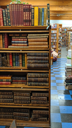 Used Book Store «Browsers Bookstore», reviews and photos, 1425 Pacific Blvd SE, Albany, OR 97321, USA
