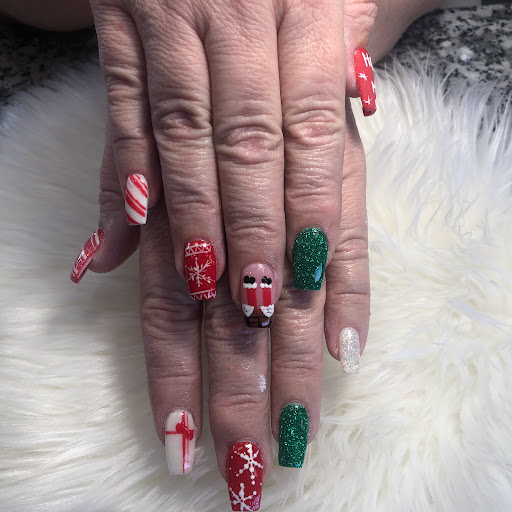 Day Spa «VO5 Nails & Spa», reviews and photos, 1766 S Greenfield Rd # 101, Mesa, AZ 85206, USA