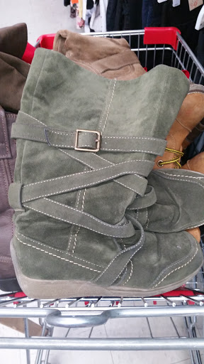 Thrift Store «Park Avenue Thrift», reviews and photos, 1021 Jesse Jewell Pkwy, Gainesville, GA 30501, USA