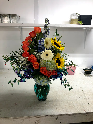 Florist «Flowers to Go Miami», reviews and photos, 7068 NW 50th St, Miami, FL 33166, USA
