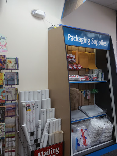 Shipping and Mailing Service «The UPS Store», reviews and photos, 145 S Livernois Rd, Rochester Hills, MI 48307, USA
