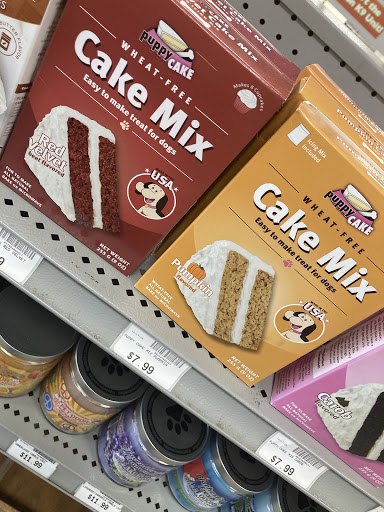 Pet Store «Petland», reviews and photos, 1514 Stonecreek Dr, Pickerington, OH 43147, USA