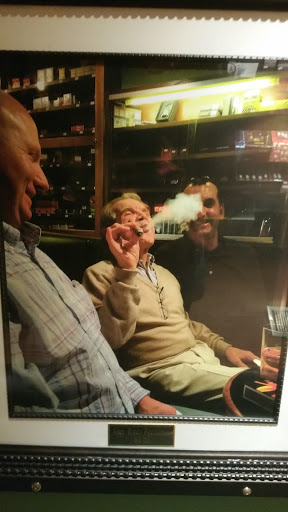 Bar «Victory Bar & Cigar», reviews and photos, 56 Shrewsbury St, Worcester, MA 01604, USA