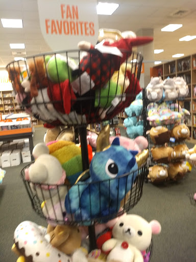 Used Book Store «2nd & Charles», reviews and photos, 3501 Paxton St, Harrisburg, PA 17111, USA