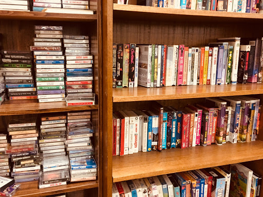 Thrift Store «The Salvation Army Family Store & Donation Center», reviews and photos, 5875 Middlebelt Rd, Romulus, MI 48174, USA