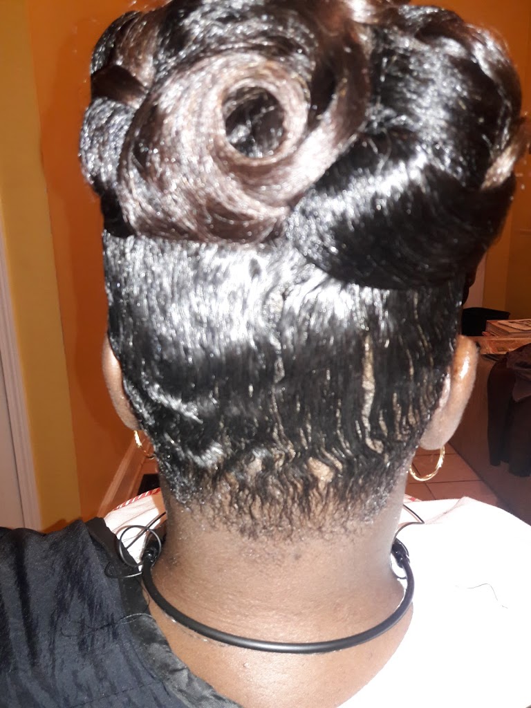 Kreative Hair Styles 30310