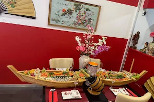 Wakame Sushi & Takeaway image