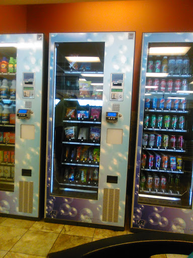 Coin Operated Laundry Equipment Supplier «Wash World Coin Laundry», reviews and photos, 9785 Q St, Omaha, NE 68127, USA