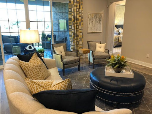 Furniture Store «ID Furniture Store & Interior Design», reviews and photos, 8180 Montgomery Rd, Cincinnati, OH 45236, USA