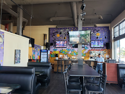 Pizza Restaurant «Schmizza Pub & Grub Broadway», reviews and photos, 628 NE Broadway St, Portland, OR 97232, USA