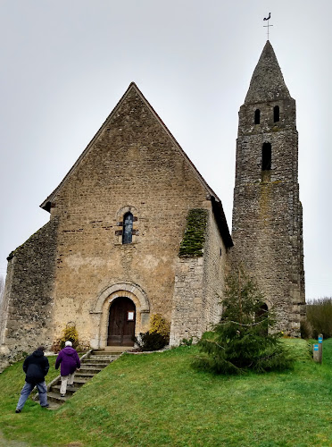 Église des Loges à Coudrecieux