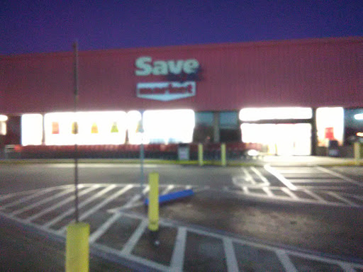 Grocery Store «Save-A-Lot», reviews and photos, 1415 S 14th St, Leesburg, FL 34748, USA