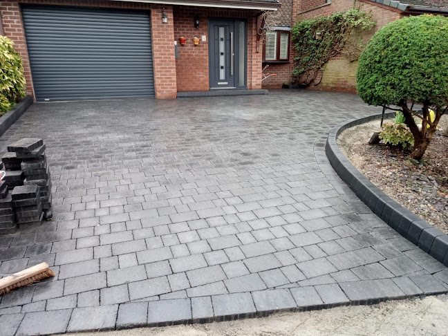 Reviews of Cheshire Landscapes in Warrington - Landscaper