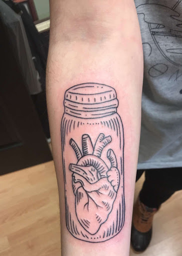 Tattoo Shop «southern grace tattoo gallery», reviews and photos, 790 Burnt Hickory Rd b, Cartersville, GA 30120, USA