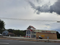 Family Dollar - Photo 9 - Car repair in Youngstown, OH, Youngstown