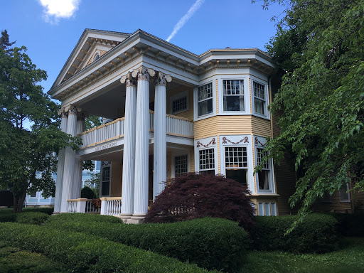 Bed & Breakfast «Showers Inn Bed & Breakfast», reviews and photos, 430 N Washington St, Bloomington, IN 47404, USA