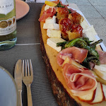 Photo n°1 de l'avis de Arcadio.o fait le 06/10/2021 à 15:00 sur le  Tábuas, Copos & outras cenas à Braga