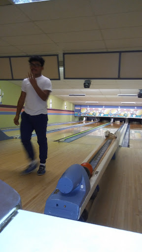 Bowling Alley «White Oak Bowling Lanes», reviews and photos, 11207 New Hampshire Ave, Silver Spring, MD 20904, USA