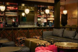 Jade Champagne Bar & Lounge image