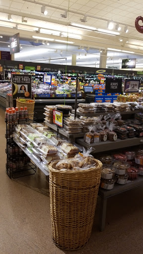 Supermarket «Stop & Shop», reviews and photos, 3126 Jericho Turnpike, East Northport, NY 11731, USA