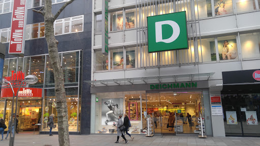 Läden, um Espadrilles zu kaufen Stuttgart