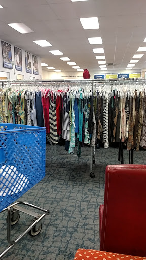 Thrift Store «Goodwill Ashland Retail Store», reviews and photos, 10485 Dow Gil Rd, Ashland, VA 23005, USA