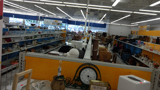 Thrift Store «This-N-That Thrift Store Vancouver Plaza», reviews and photos, 7601 NE Vancouver Plaza Dr, Vancouver, WA 98662, USA