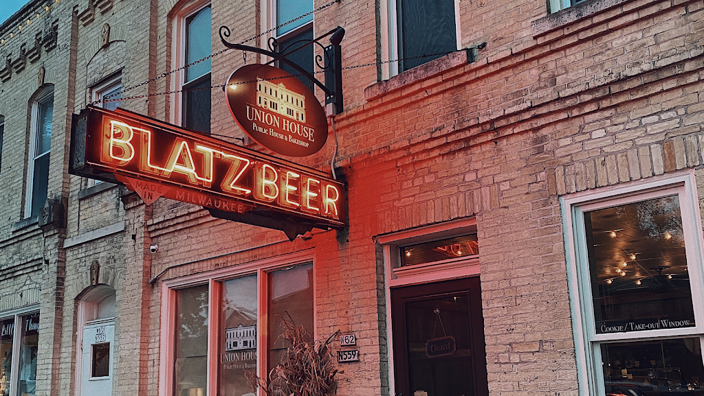 Union House Cedarburg | Restaurant & Bar 53012
