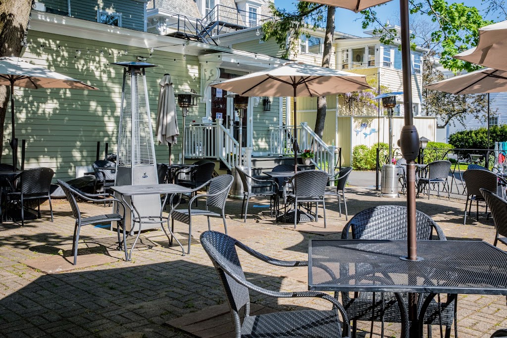 Chapter One Food and Drink Guilford 06437