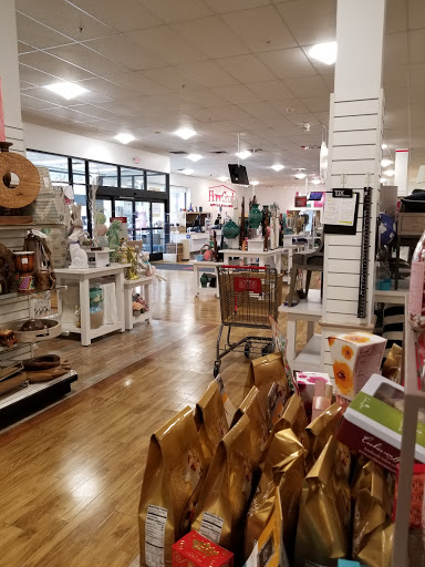 Department Store «HomeGoods», reviews and photos, 3540 S Jefferson St, Falls Church, VA 22041, USA