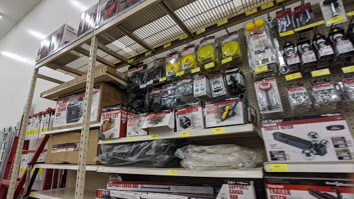 Hardware Store «Harbor Freight Tools», reviews and photos, 6808 W Greenfield Ave, West Allis, WI 53214, USA