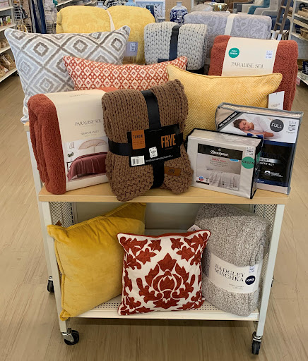 Home Goods Store «Tuesday Morning», reviews and photos, 2142 S Queen St, York, PA 17403, USA