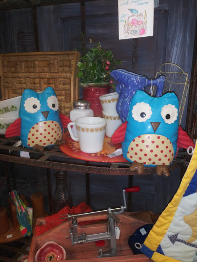 Antique Store «Wrentham Country Store», reviews and photos, 715 East St, Wrentham, MA 02093, USA