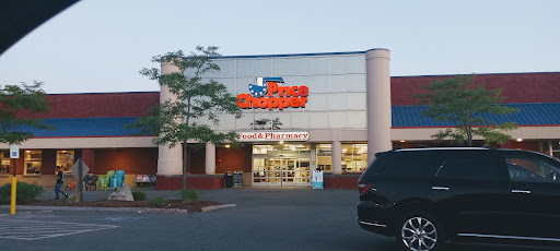 Price Chopper, 285 N Plainfield Rd, West Lebanon, NH 03784, USA, 
