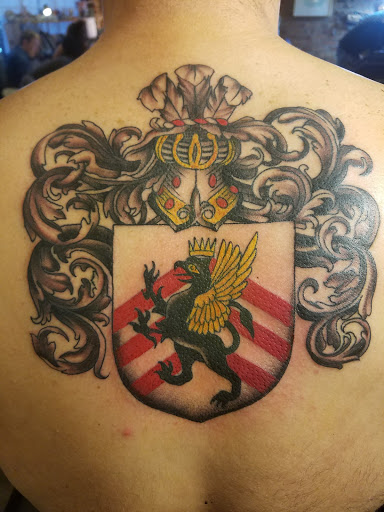 Tattoo Shop «The Mercy Seat», reviews and photos, 210 E 16th St, Kansas City, MO 64108, USA