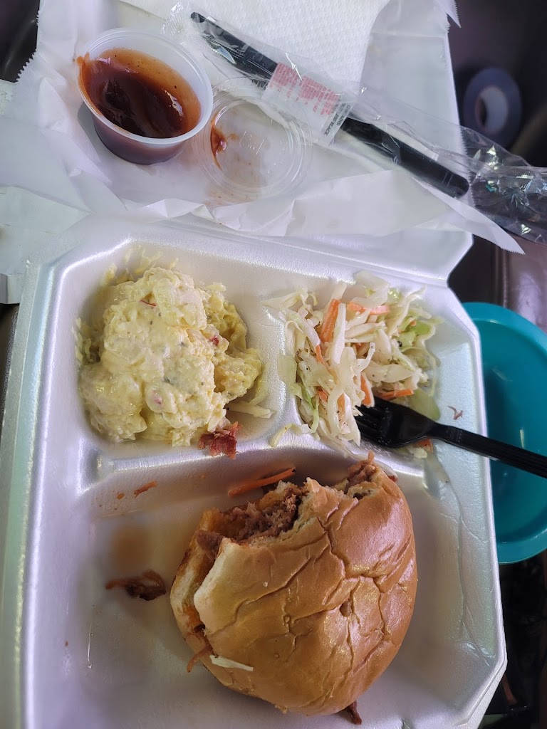 Angel’s BBQ & Catering 32404